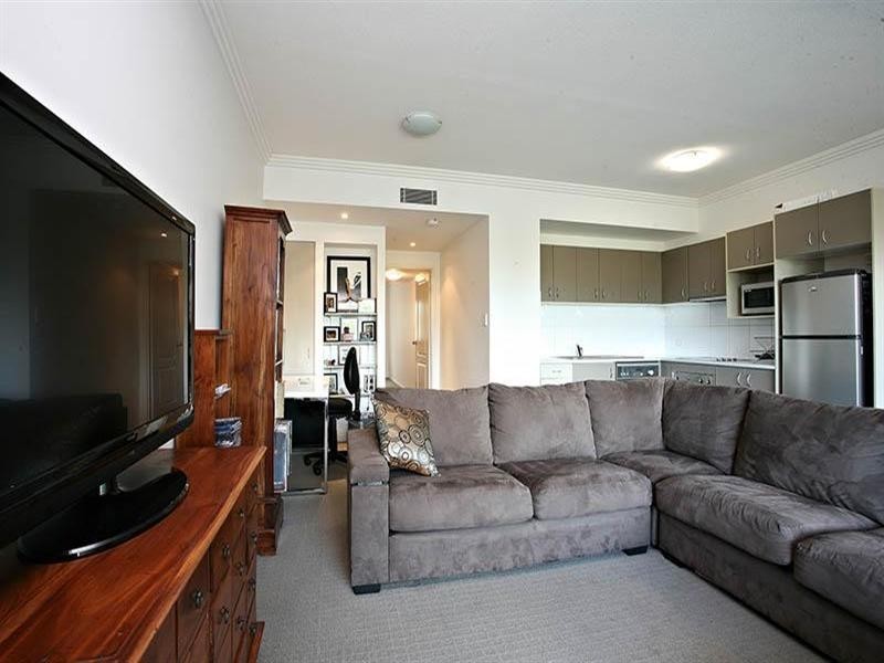 9-18 Rose Street, Southport QLD 4215