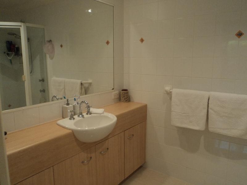 14 Ewan, Southport QLD 4215