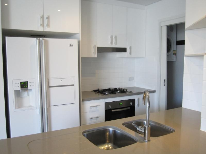 715 2 Aqua Street, Southport QLD 4215