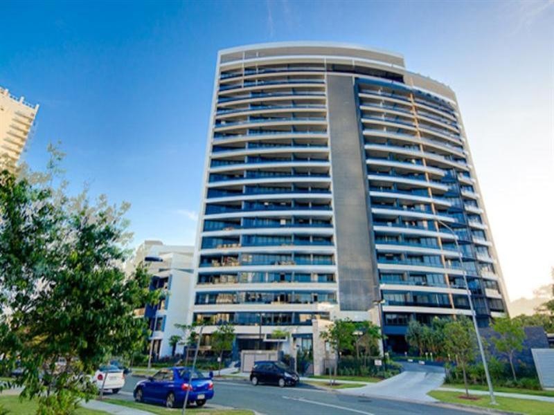 715 2 Aqua Street, Southport QLD 4215