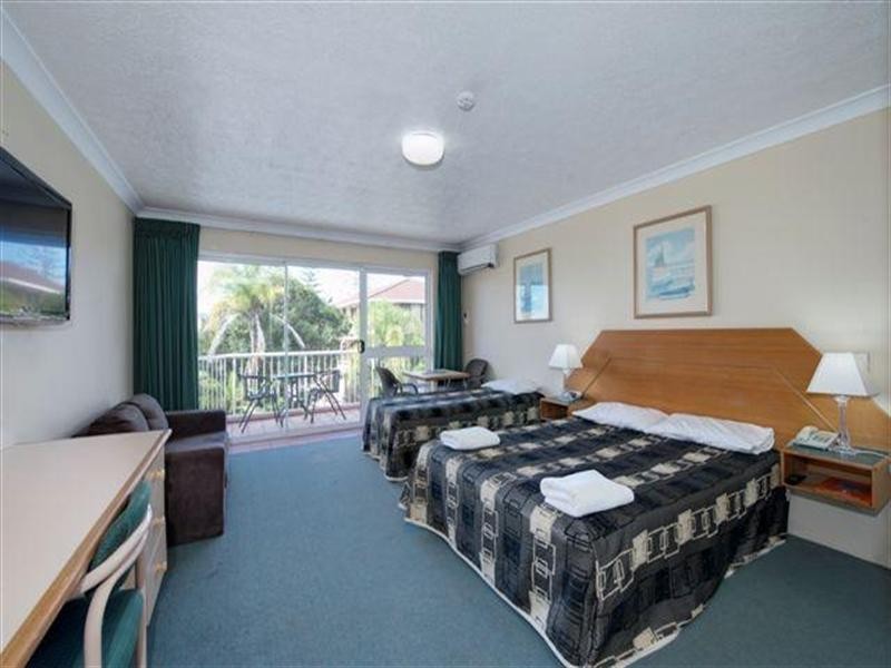 2007 Gold Coast Highway – Outrigger Suites, Miami QLD 4220