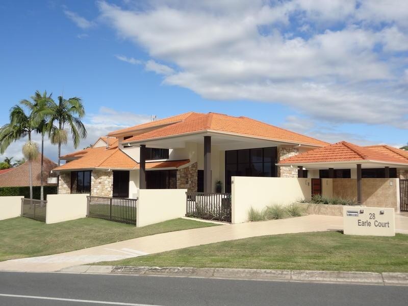 28 Earle Court, Tallai QLD 4213