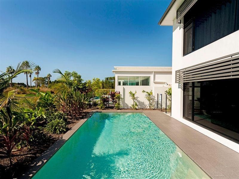 2273 Banksia Lakes Drive, Sanctuary Cove QLD 4212