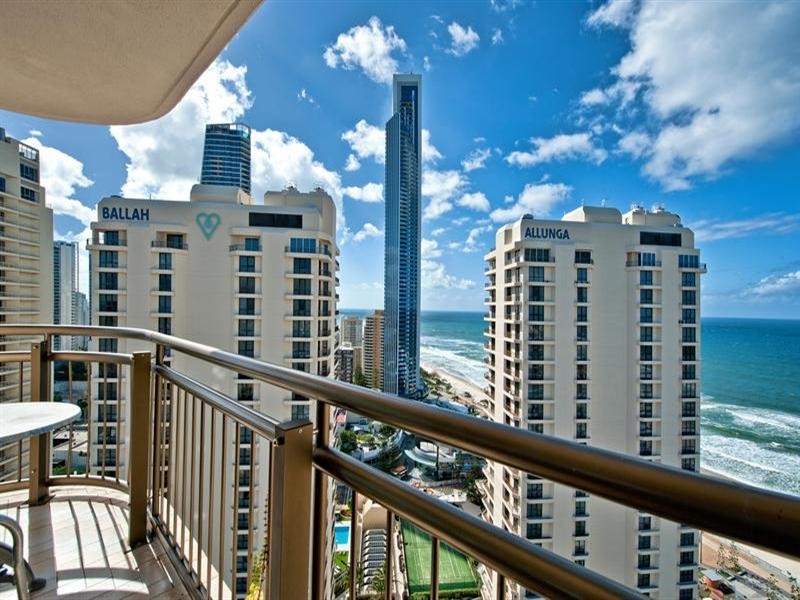 18 Hanlan Street, Surfers Paradise QLD 4217