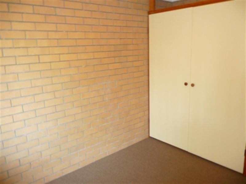 4/35 Chelsea Avenue, Broadbeach QLD 4218