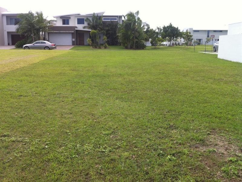 Lot 39 The Boulevard, Benowa QLD 4217