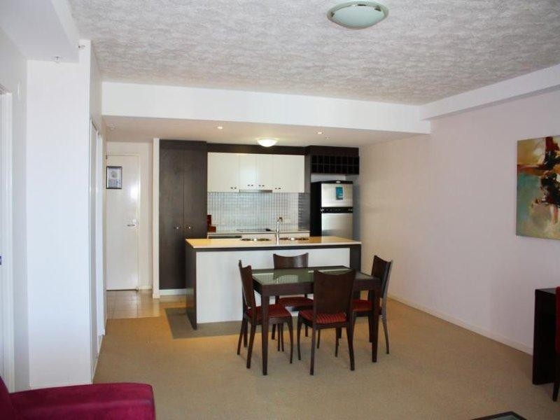 18 Fern Street, Surfers Paradise QLD 4217