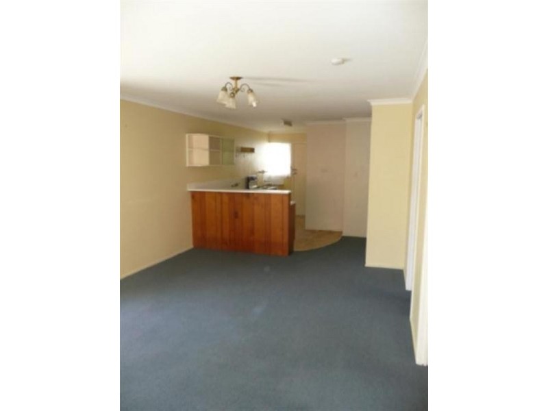 3-10 Parneno, Chevron Island QLD 4217