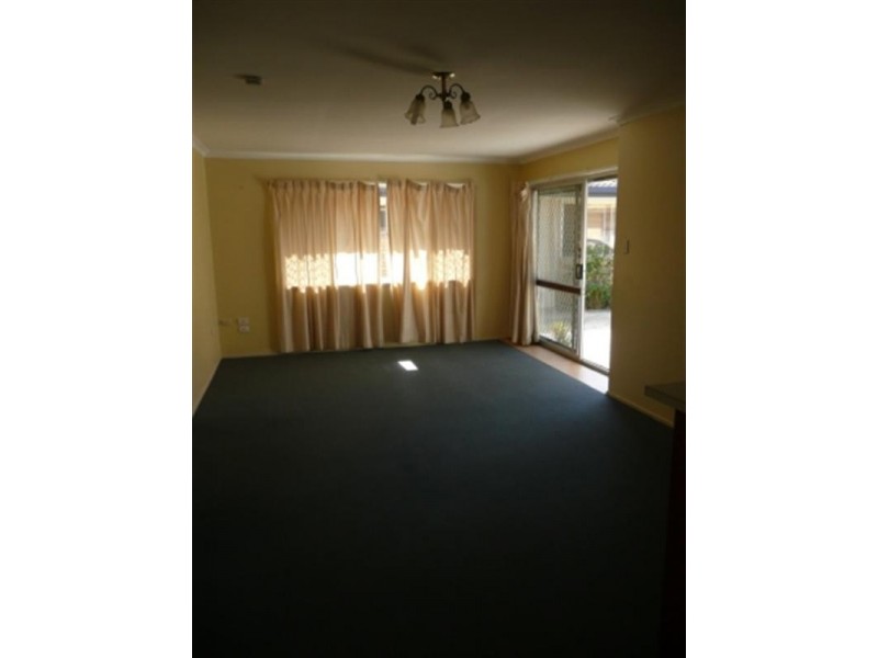 3-10 Parneno, Chevron Island QLD 4217