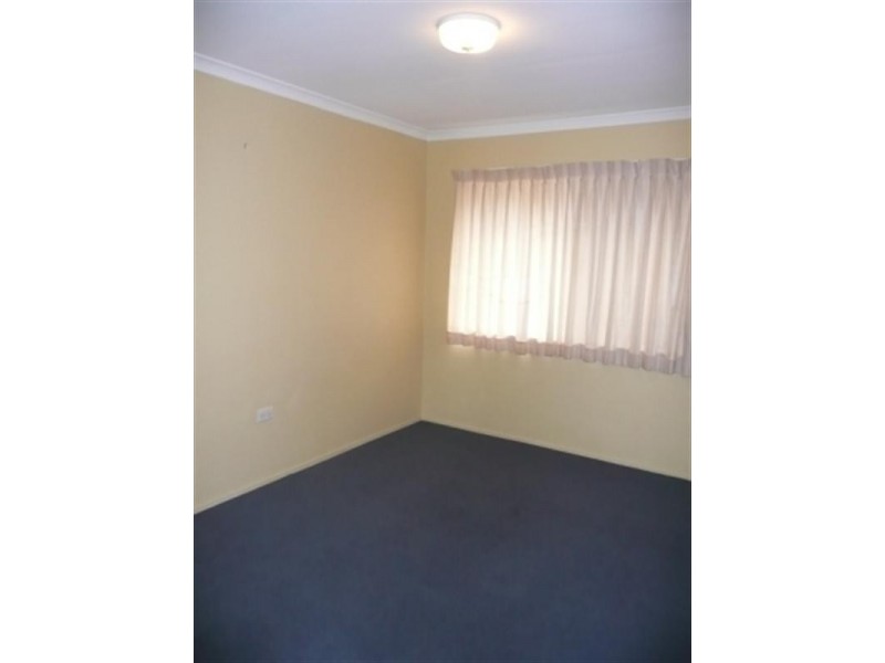 3-10 Parneno, Chevron Island QLD 4217