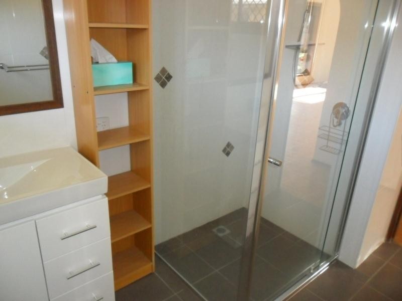 40 Lochinvar Court, Ashmore QLD 4214