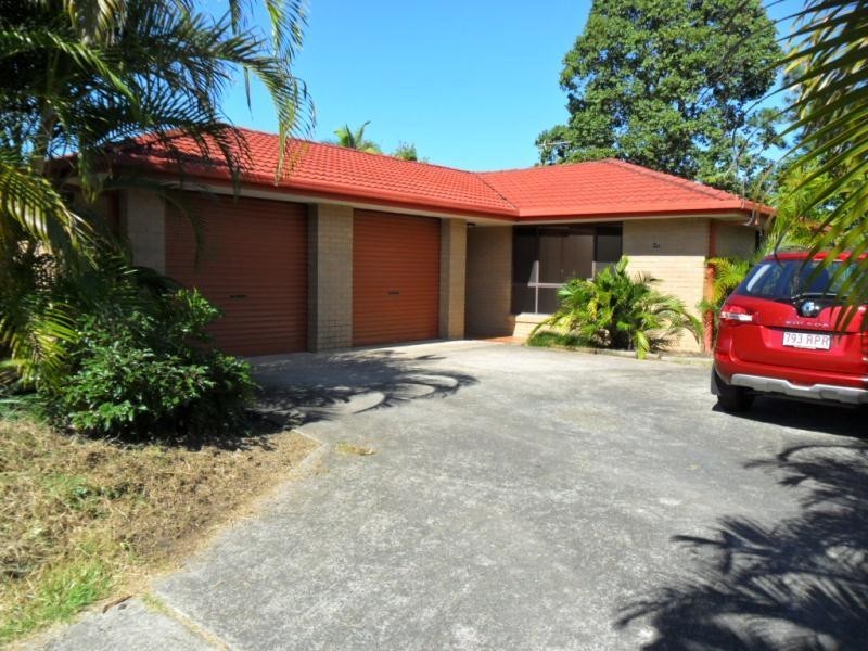 40 Lochinvar Court, Ashmore QLD 4214