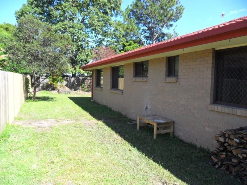 40 Lochinvar Court, Ashmore QLD 4214