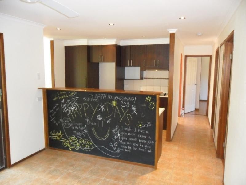 40 Lochinvar Court, Ashmore QLD 4214