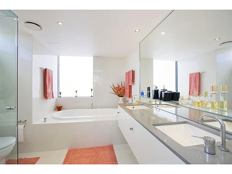 1115-9 Ferny Avenue, Surfers Paradise QLD 4217