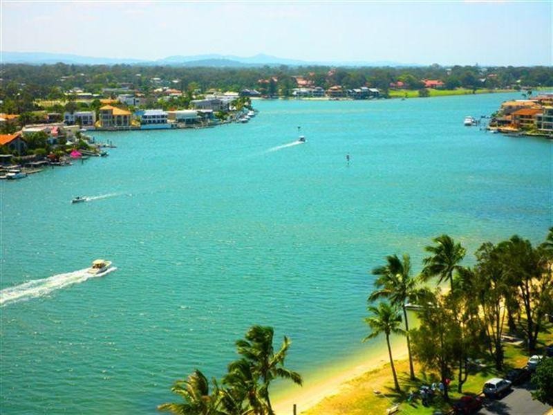 3 River Drive, Surfers Paradise QLD 4217