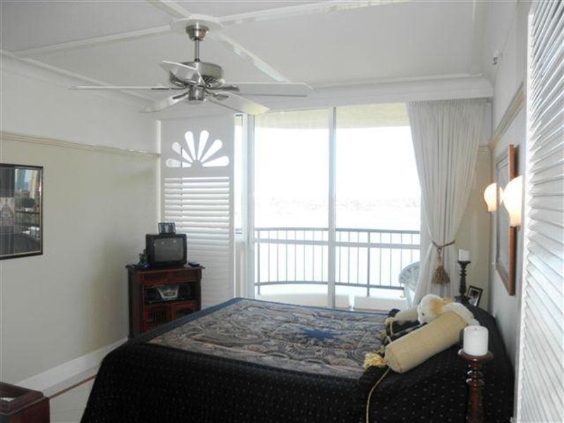 3 River Drive, Surfers Paradise QLD 4217