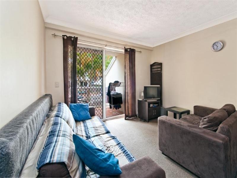 239-35 Palm Avenue, Surfers Paradise QLD 4217