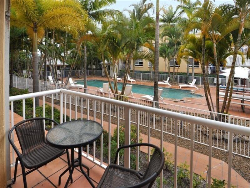 239-35 Palm Avenue, Surfers Paradise QLD 4217