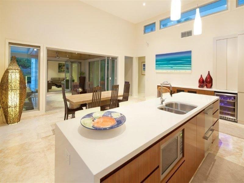 12 The Corso, Isle Of Capri QLD 4217
