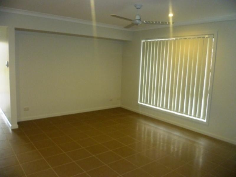 40 Collingrove Circuit, Pimpama QLD 4209