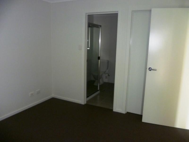 40 Collingrove Circuit, Pimpama QLD 4209