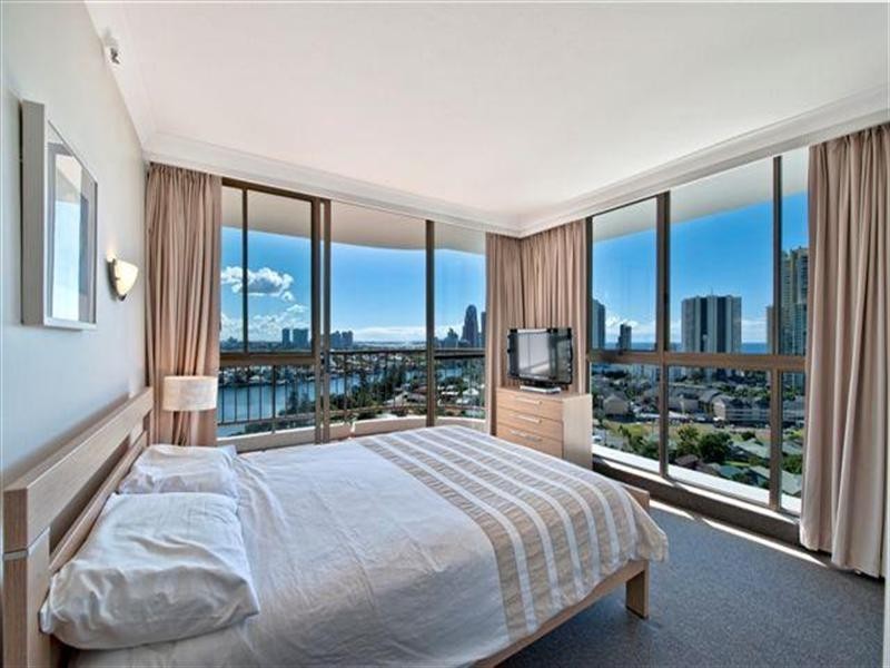 3 River Drive, Surfers Paradise QLD 4217