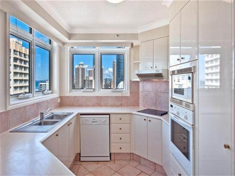 14 View Avenue, Surfers Paradise QLD 4217