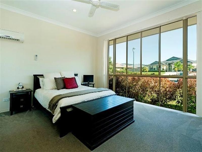 47 Oceanis Drive, Oxenford QLD 4210