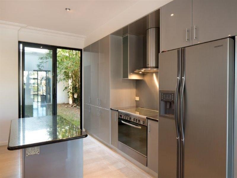 28 Southern Cross Drive, Surfers Paradise QLD 4217