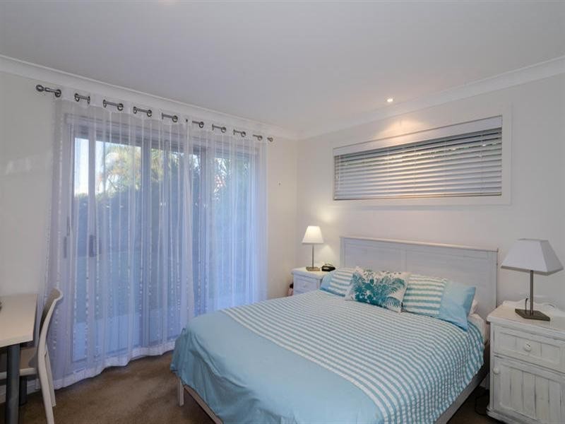 67 Rapallo Avenue, Isle Of Capri QLD 4217