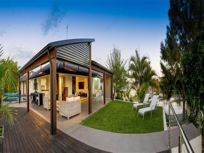 67 Rapallo Avenue, Isle Of Capri QLD 4217