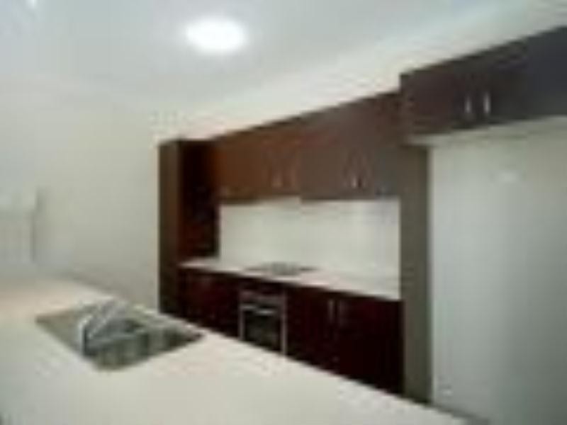 93/19 Santa Barbara Road, Hope Island QLD 4212