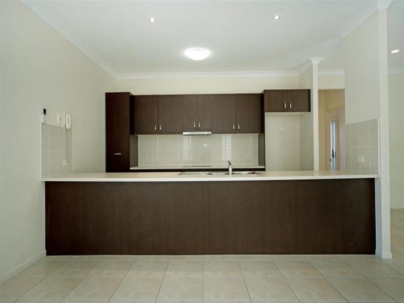 93/19 Santa Barbara Road, Hope Island QLD 4212