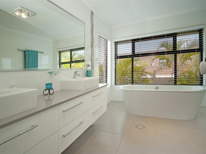 31 Glenwater Crescent, Helensvale QLD 4212