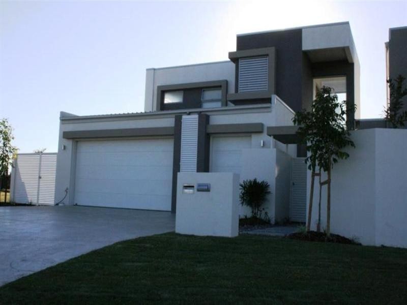 7696 Fairway Boulevard, Hope Island QLD 4212