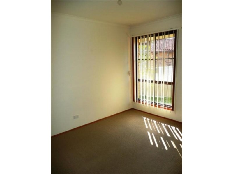 1/18 Galloway Drive, Ashmore QLD 4214