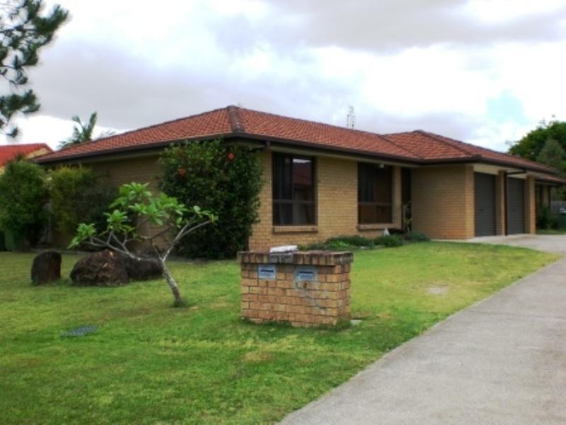 1/18 Galloway Drive, Ashmore QLD 4214