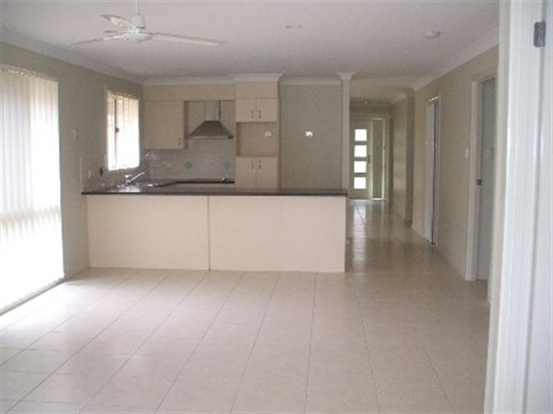 9 Moorhen Street, Coomera QLD 4209