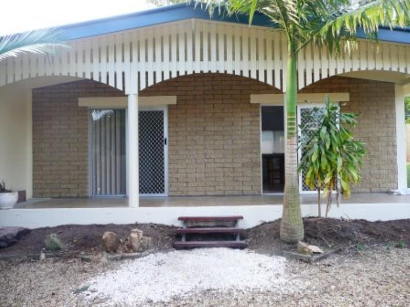 266 Benowa Road, Benowa QLD 4217