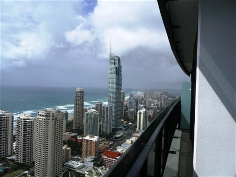 2472-9 Ferny Avenue, Surfers Paradise QLD 4217