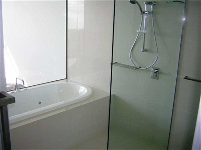 2472-9 Ferny Avenue, Surfers Paradise QLD 4217