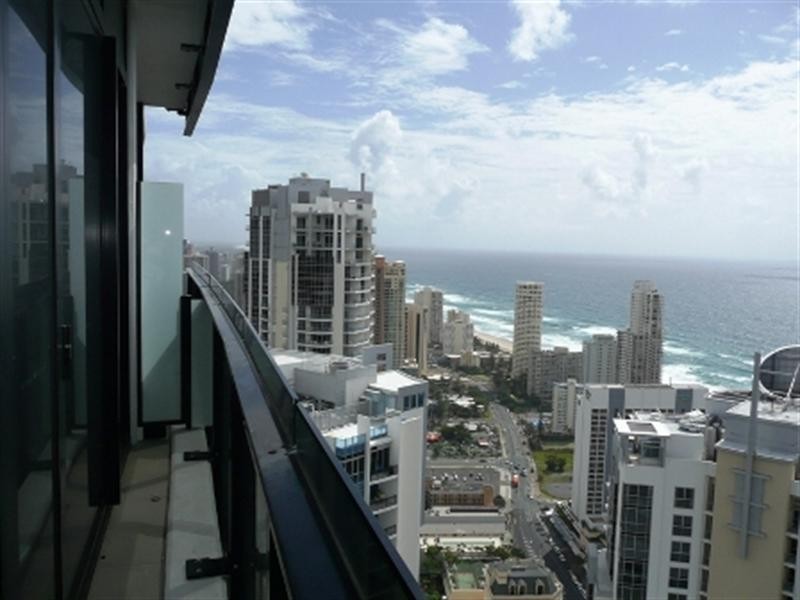 2472-9 Ferny Avenue, Surfers Paradise QLD 4217