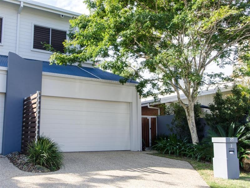 2/27 Norfolk Avenue, Surfers Paradise QLD 4217