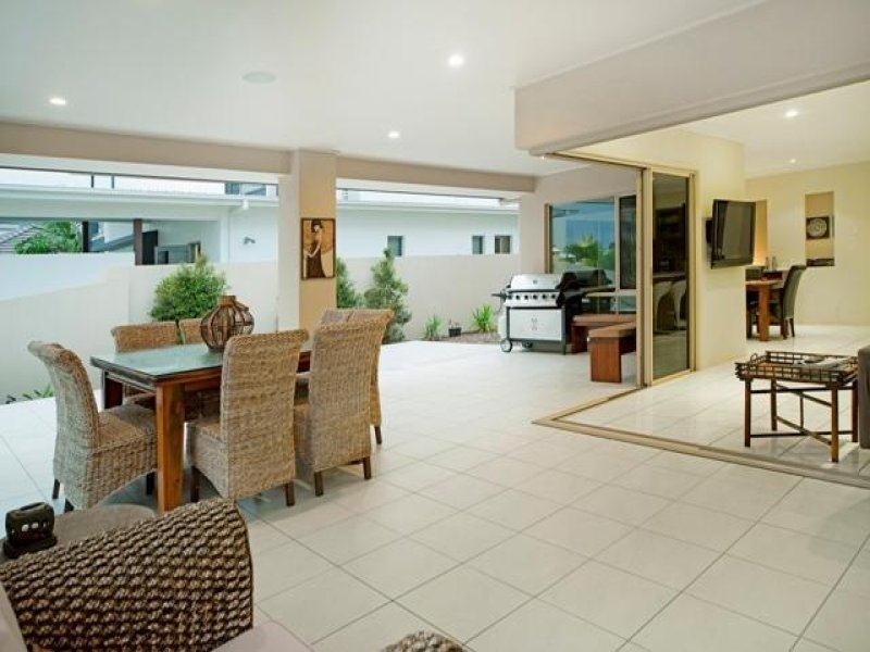 31 Southaven Drive, Helensvale QLD 4212