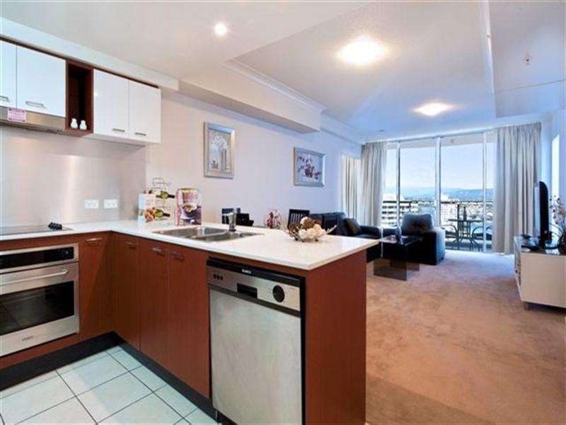 23 Ferny Avenue, Surfers Paradise QLD 4217