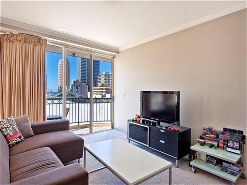 23 Ferny Avenue, Surfers Paradise QLD 4217