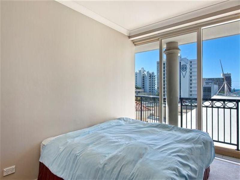 23 Ferny Avenue, Surfers Paradise QLD 4217