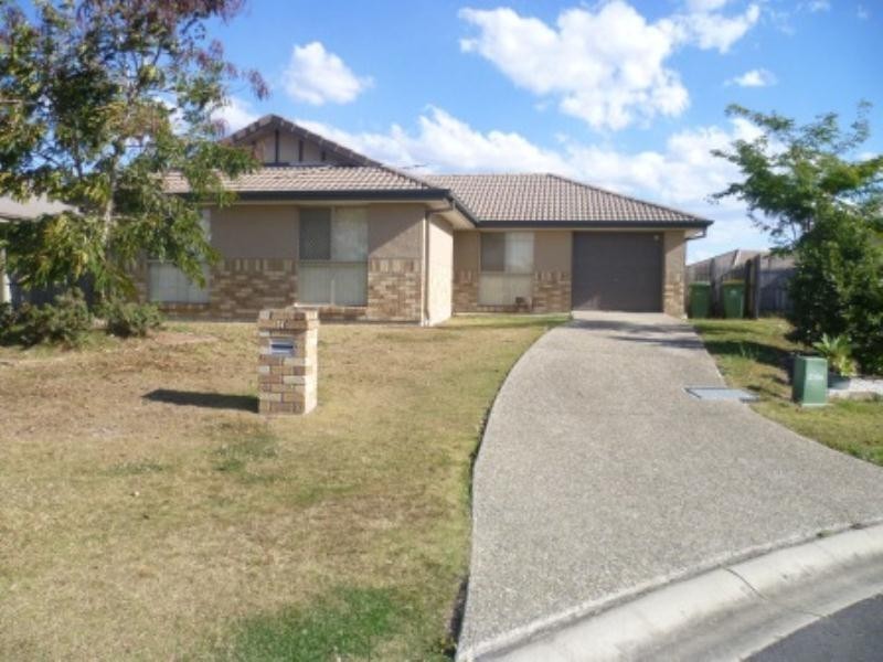 14 Lake Wivenhoe Court, Logan Reserve QLD 4133
