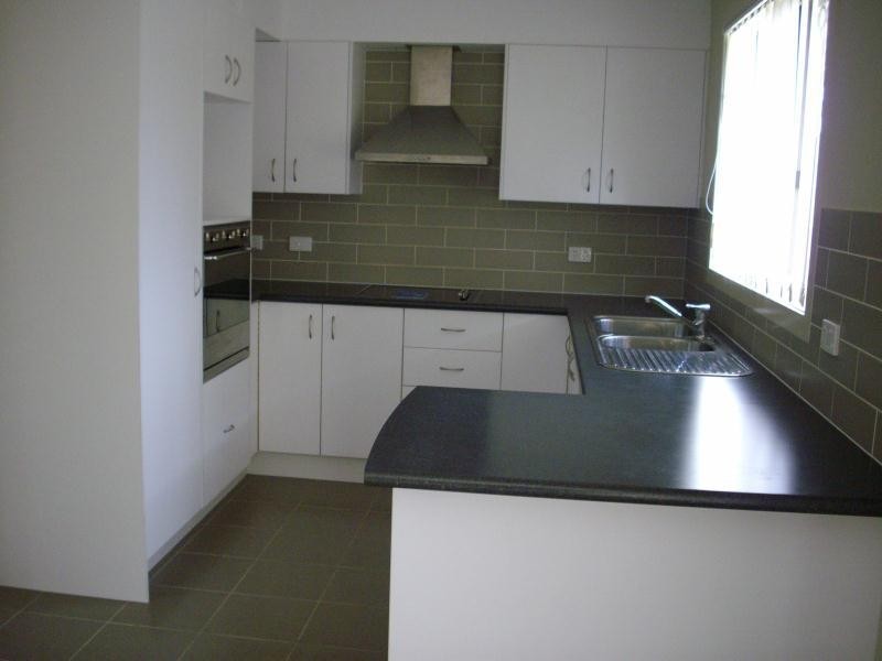 14 Lake Wivenhoe Court, Logan Reserve QLD 4133